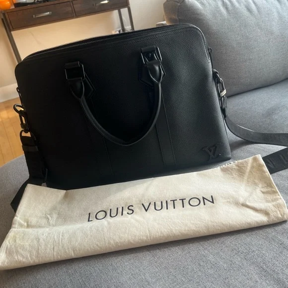 louis vuitton takeoff briefcase